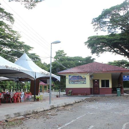 Liwagu Lodge ラナウ エクステリア 写真
